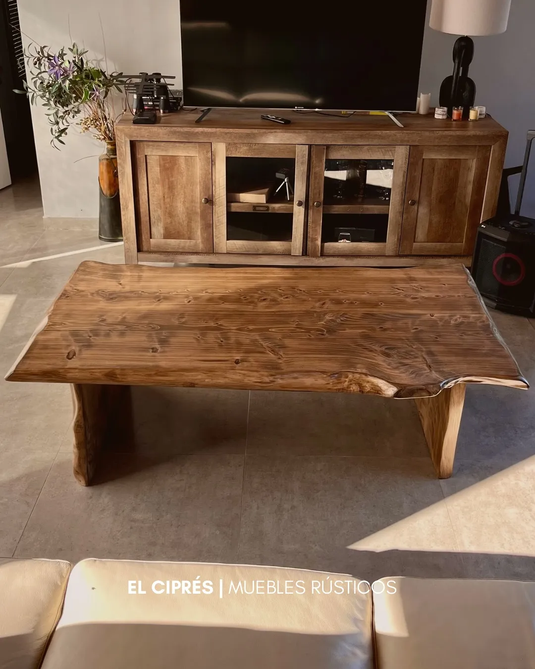 Mesa ratona Pino